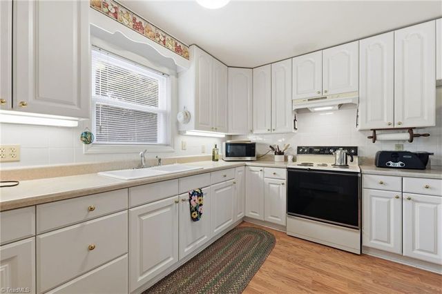 851 Case School Road, Mayodan, NC 27027