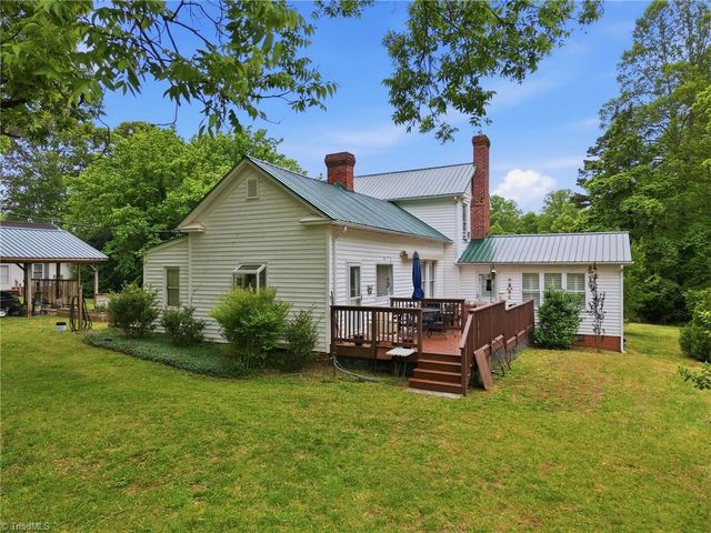 851 Case School Road, Mayodan, NC 27027