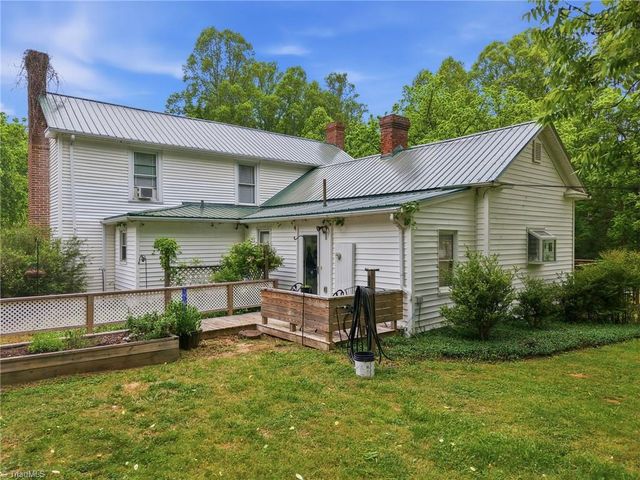 851 Case School Road, Mayodan, NC 27027