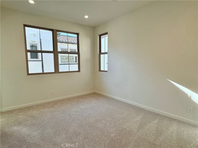 112 Newburry, Irvine, CA 92618