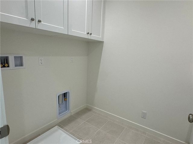 112 Newburry, Irvine, CA 92618