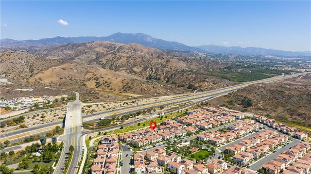 112 Newburry, Irvine, CA 92618