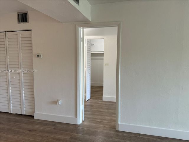 8335 SW 72 Avenue 211D, Miami, FL 33143