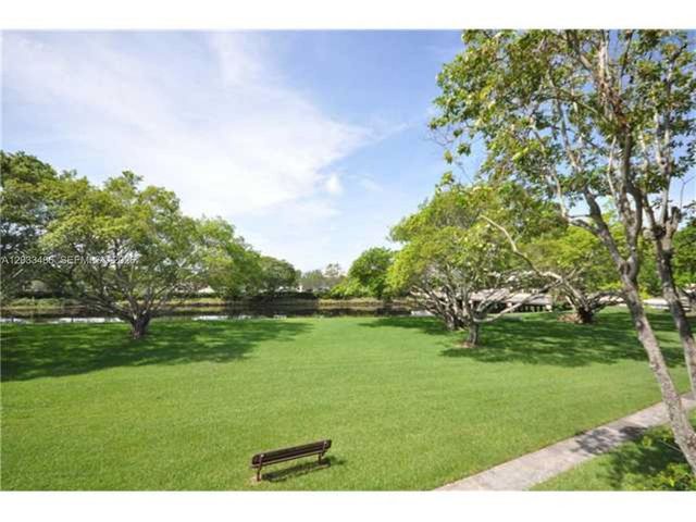 8335 SW 72 Avenue 211D, Miami, FL 33143