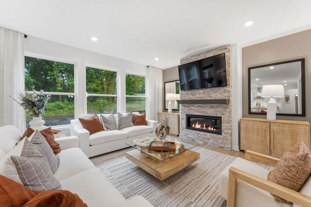 2606 Aspen Drive, Shakopee, MN 55379