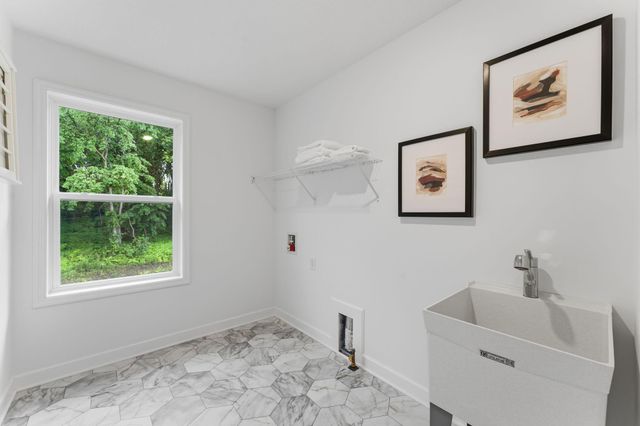 2606 Aspen Drive, Shakopee, MN 55379