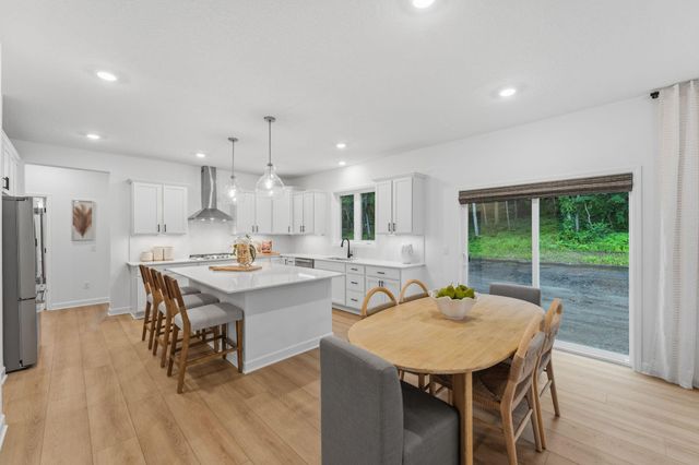 2606 Aspen Drive, Shakopee, MN 55379