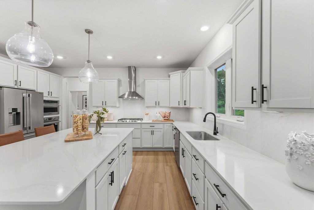 2606 Aspen Drive, Shakopee, MN 55379 — photo 2