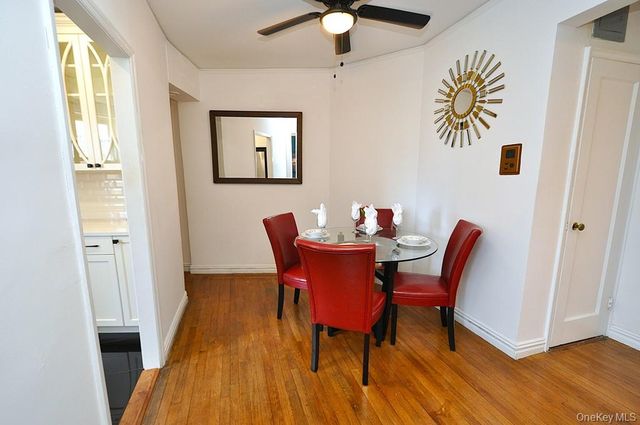 949 Palmer Road 2G, Bronxville, NY 10708