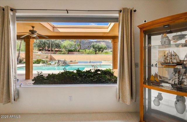 7816 N 47TH Street, Paradise Valley, AZ 85253