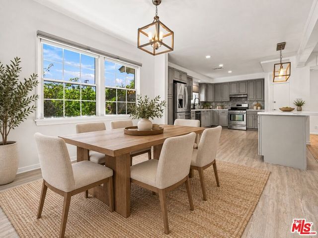 5631 Columbus Avenue, Los Angeles, CA 91411