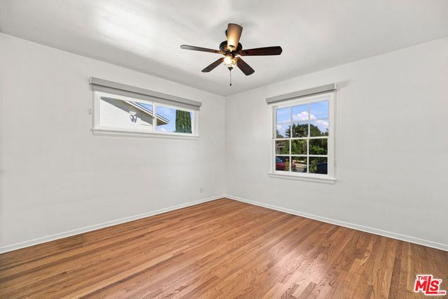5631 Columbus Avenue, Los Angeles, CA 91411