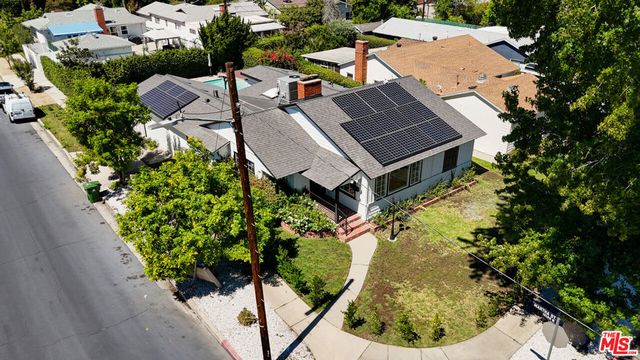 5631 Columbus Avenue, Los Angeles, CA 91411
