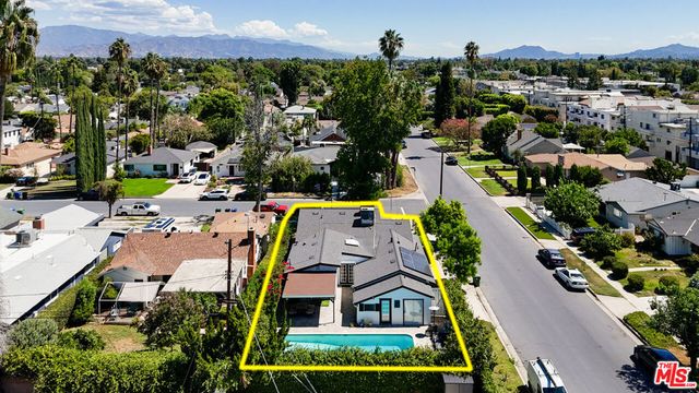 5631 Columbus Avenue, Los Angeles, CA 91411