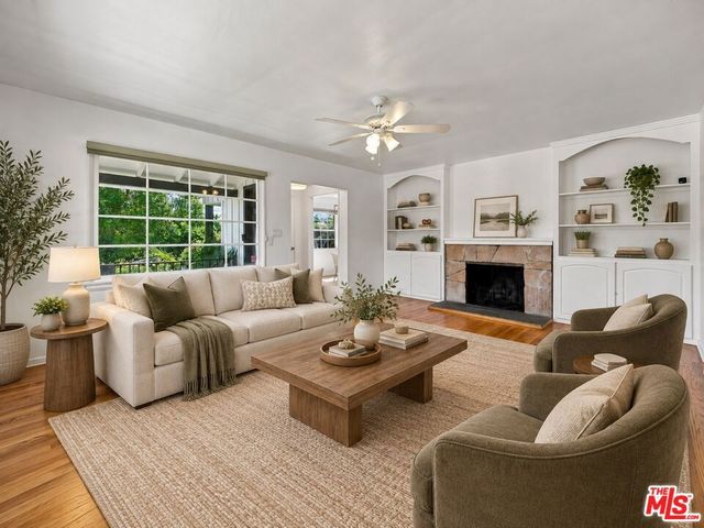 5631 Columbus Avenue, Los Angeles, CA 91411
