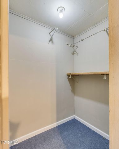 133 Pinehurst Drive, Kingsport, TN 37660