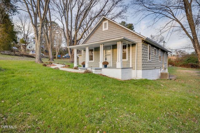 133 Pinehurst Drive, Kingsport, TN 37660