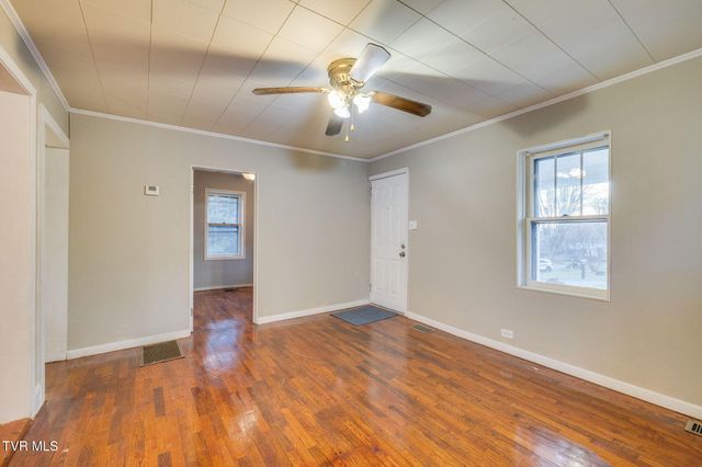 133 Pinehurst Drive, Kingsport, TN 37660