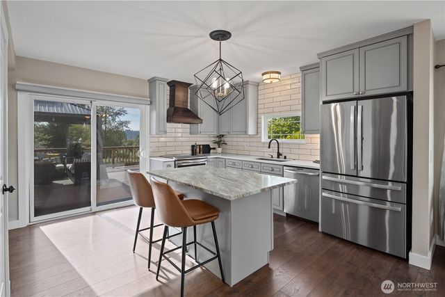 703 19th Avenue, Milton, WA 98354