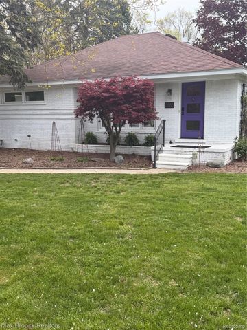 2665 Middlebelt Road, West Bloomfield Charter Township, MI 48324