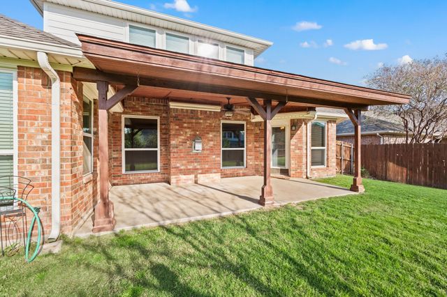 8625 Shadow Trace Drive, Fort Worth, TX 76244