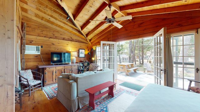 1975 State Highway UNIT 9, Eastham, MA 02642