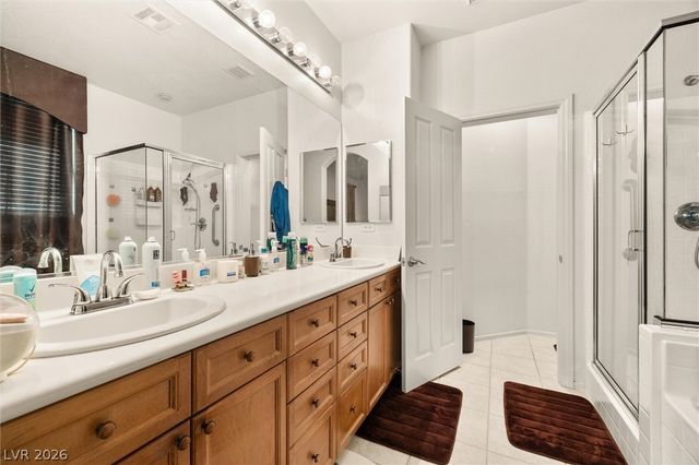 9332 Longhorn Falls Court, Las Vegas, NV 89149
