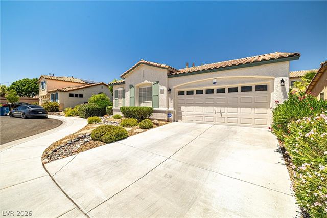9332 Longhorn Falls Court, Las Vegas, NV 89149