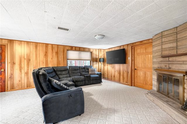 1211 Trent Drive, Unity Twp, PA 15650
