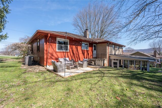 1211 Trent Drive, Unity Twp, PA 15650