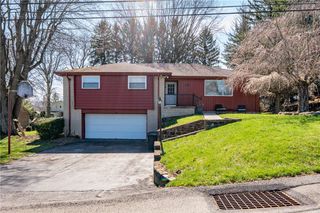 1211 Trent Drive, Unity Twp, PA 15650