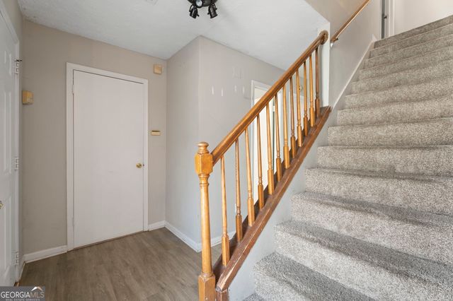 878 HERITAGE OAKS Drive, Stone Mountain, GA 30088