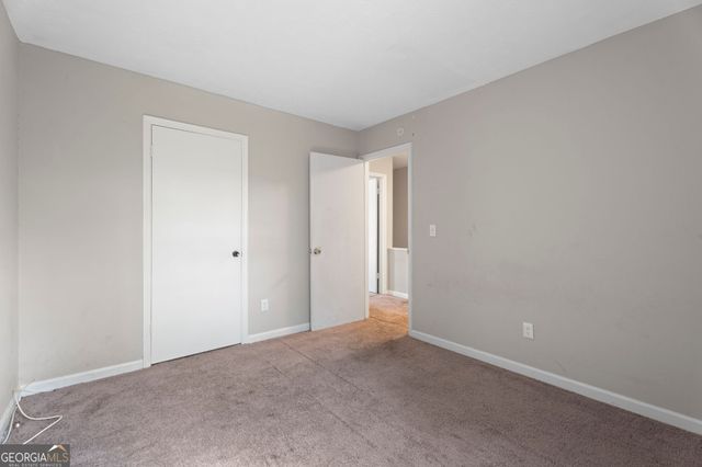 878 HERITAGE OAKS Drive, Stone Mountain, GA 30088