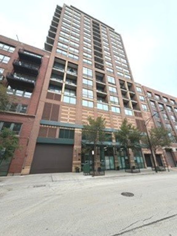 400 W Ontario Street 608B, Chicago, IL 60654 — photo 2