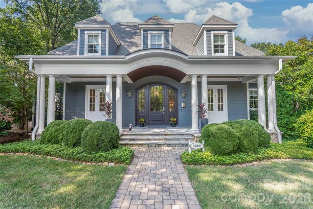 2800 Wintergreen Drive, Charlotte, NC 28211