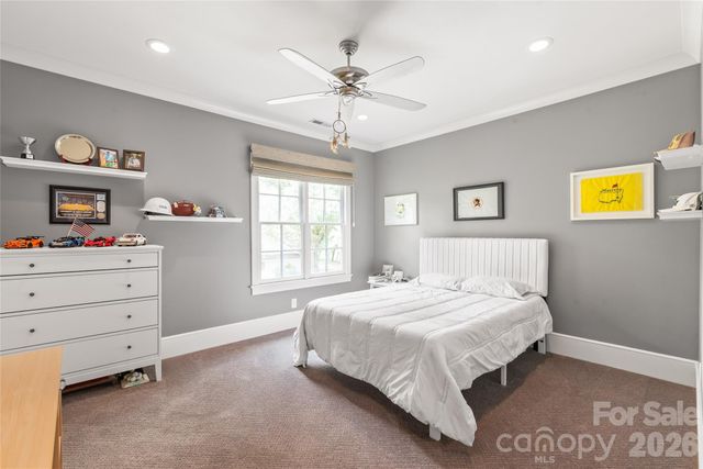2800 Wintergreen Drive, Charlotte, NC 28211