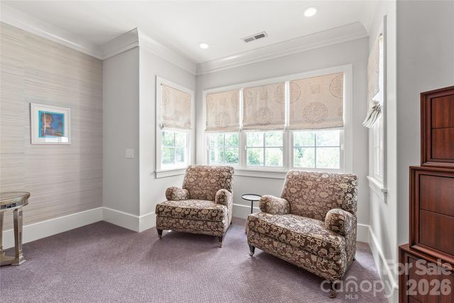 2800 Wintergreen Drive, Charlotte, NC 28211
