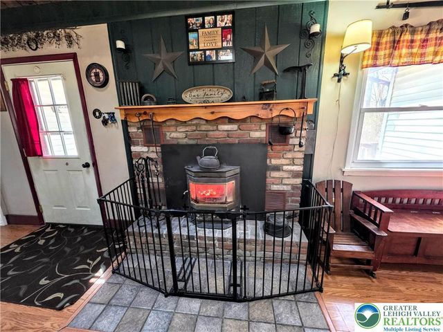 140 PENN Drive, Towamensing Twp, PA 18235