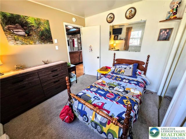 140 PENN Drive, Towamensing Twp, PA 18235