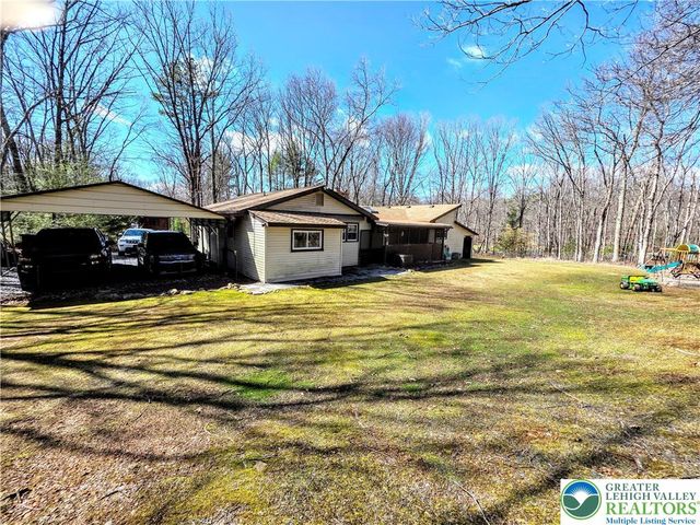 140 PENN Drive, Towamensing Twp, PA 18235