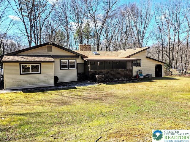 140 PENN Drive, Towamensing Twp, PA 18235