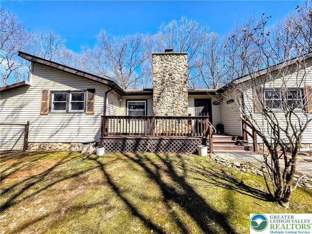 140 PENN Drive, Towamensing Twp, PA 18235