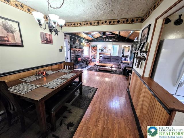 140 PENN Drive, Towamensing Twp, PA 18235