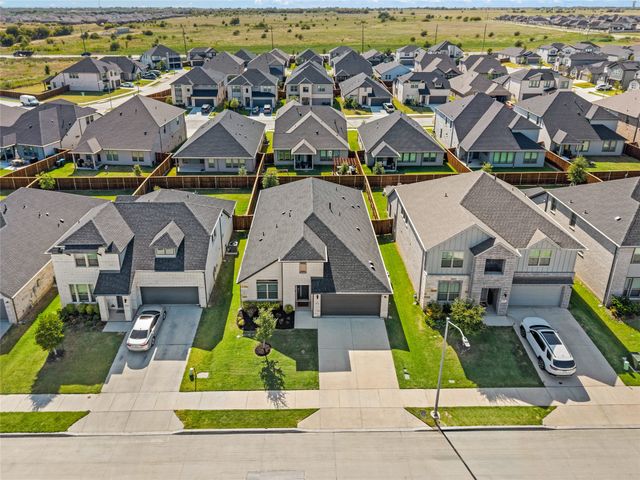 14733 Desert Door Drive, Fort Worth, TX 76052