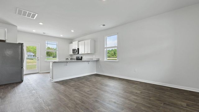 1080 Refuge Way, Summerton, SC 29148