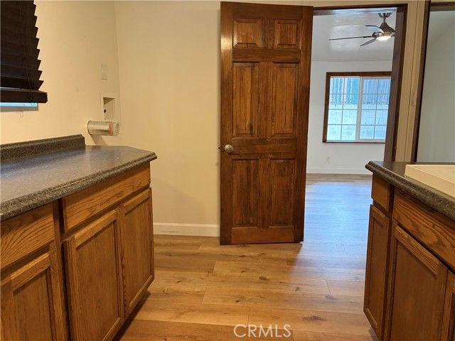 320 Sky View Lane, Crestline, CA 92325