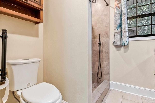 103 Highpoint Dr, Gulf Breeze, FL 32561