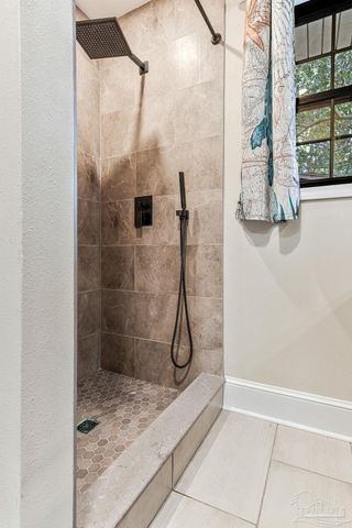 103 Highpoint Dr, Gulf Breeze, FL 32561