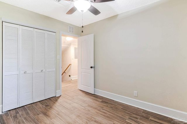 103 Highpoint Dr, Gulf Breeze, FL 32561