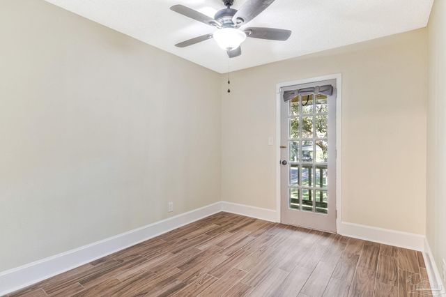 103 Highpoint Dr, Gulf Breeze, FL 32561